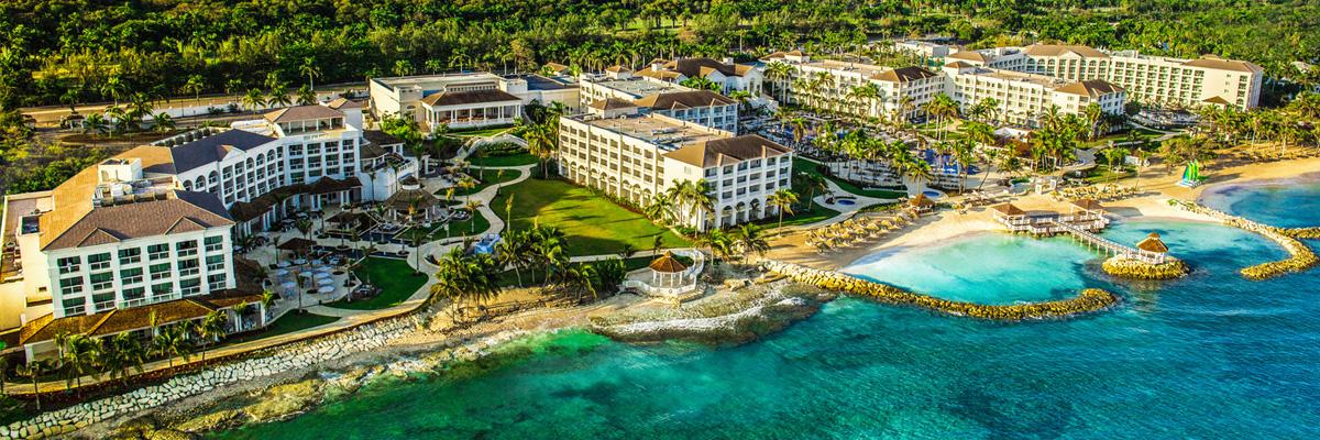 Économisez jusqu'à 20 % au Hyatt Zilara Rose Hall Adult-Only All-Inclusive Resort à Montego Bay - background banner